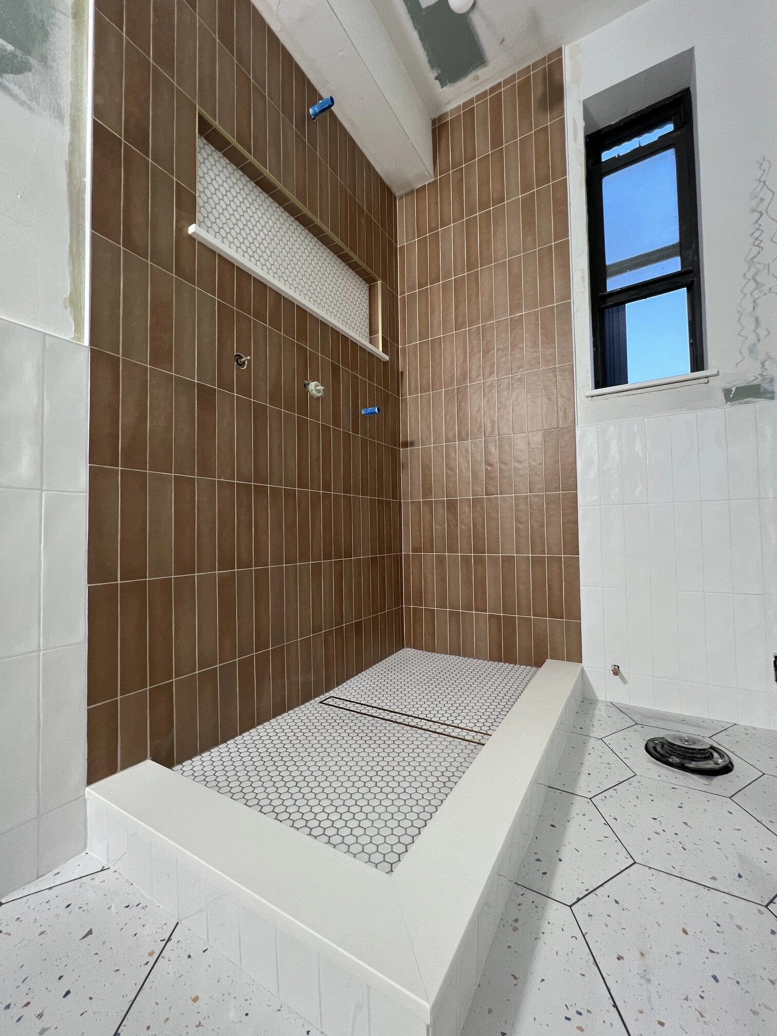 Bathroom Ceramic Tile and mosaic tile